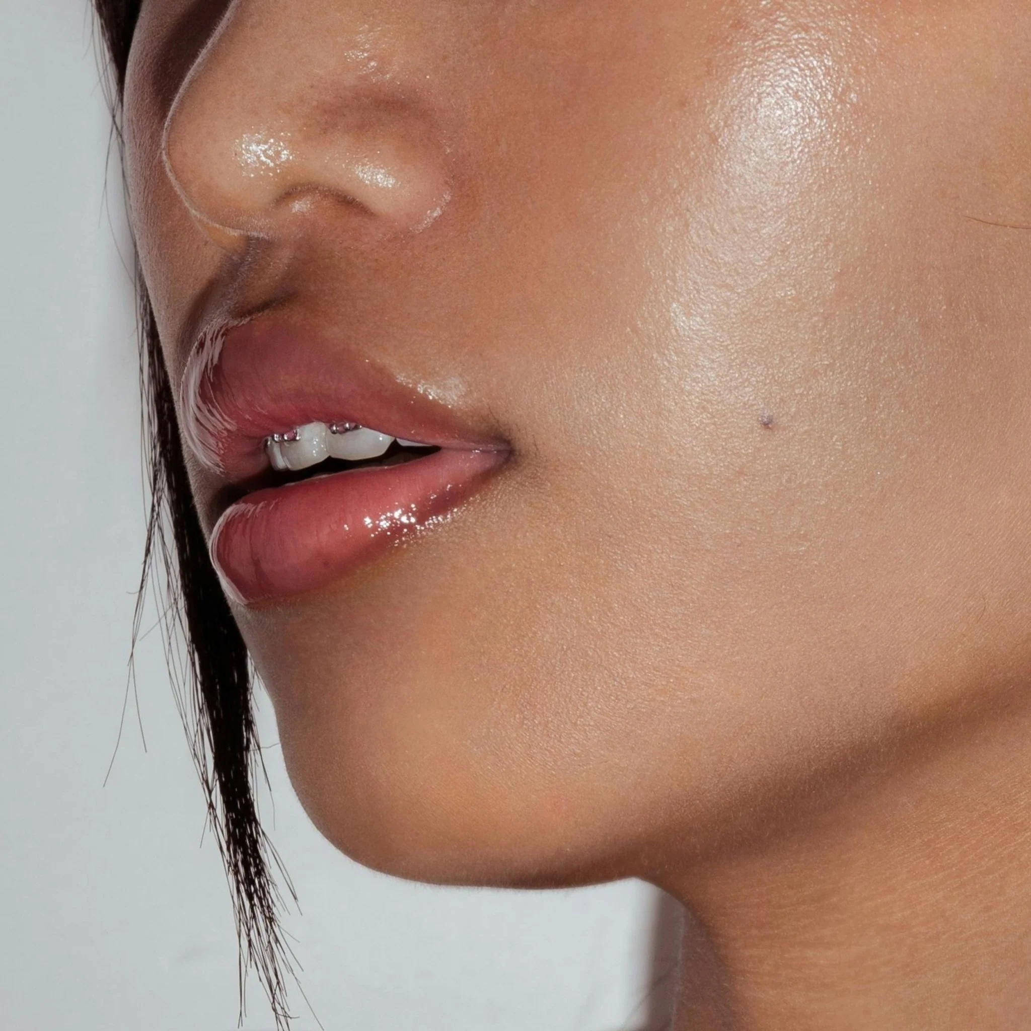 Enlightened Lip Gloss - Image 37