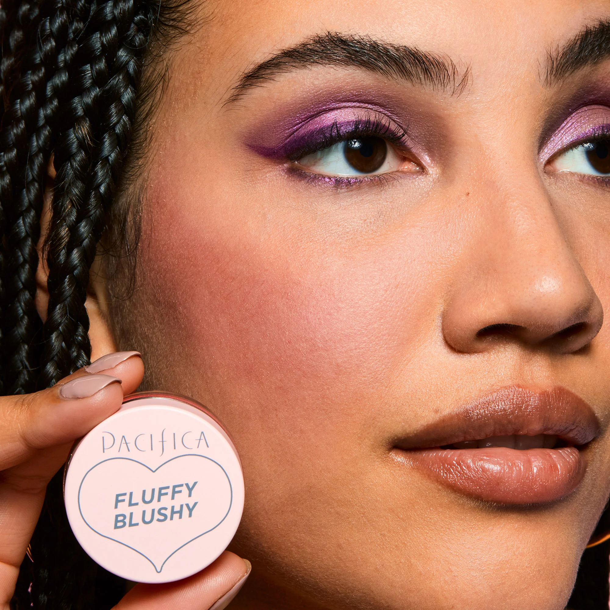 Fluffy Blushy - Image 6