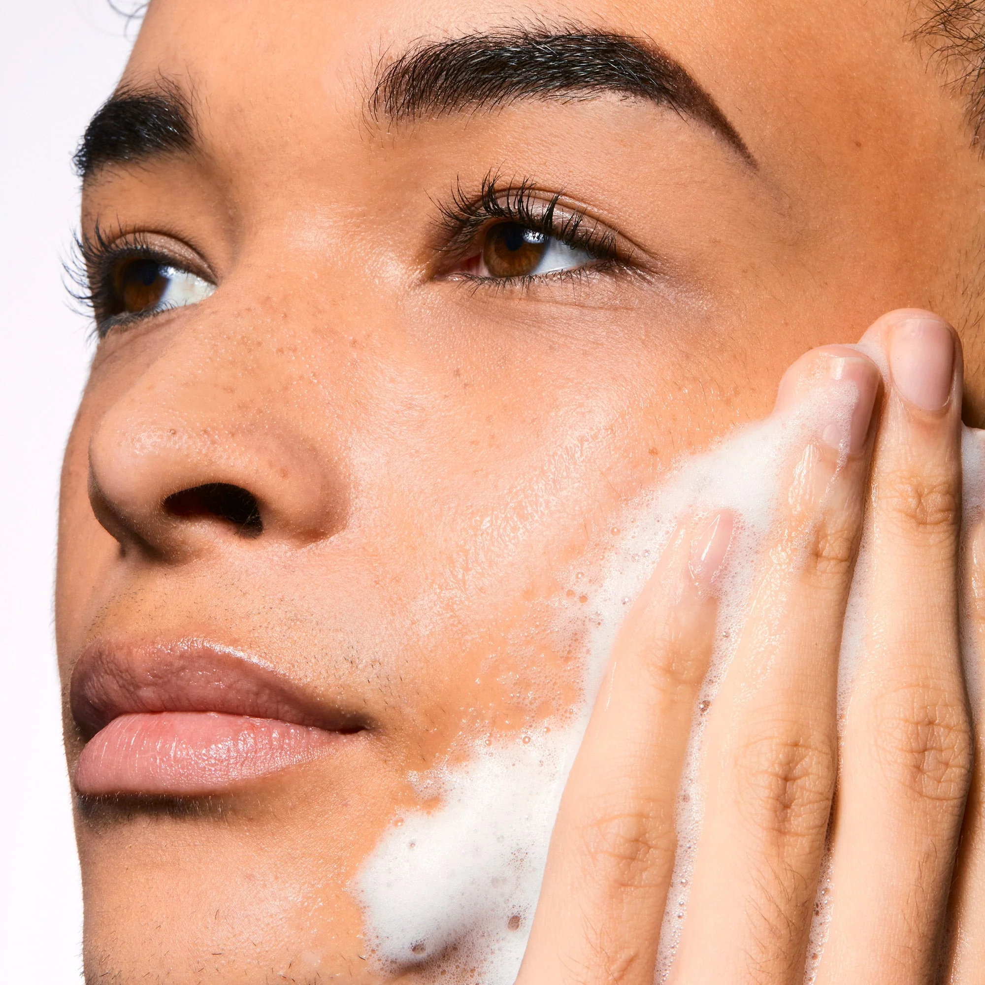 Vegan Ceramide Extra Gentle Face Wash Mini - Image 2