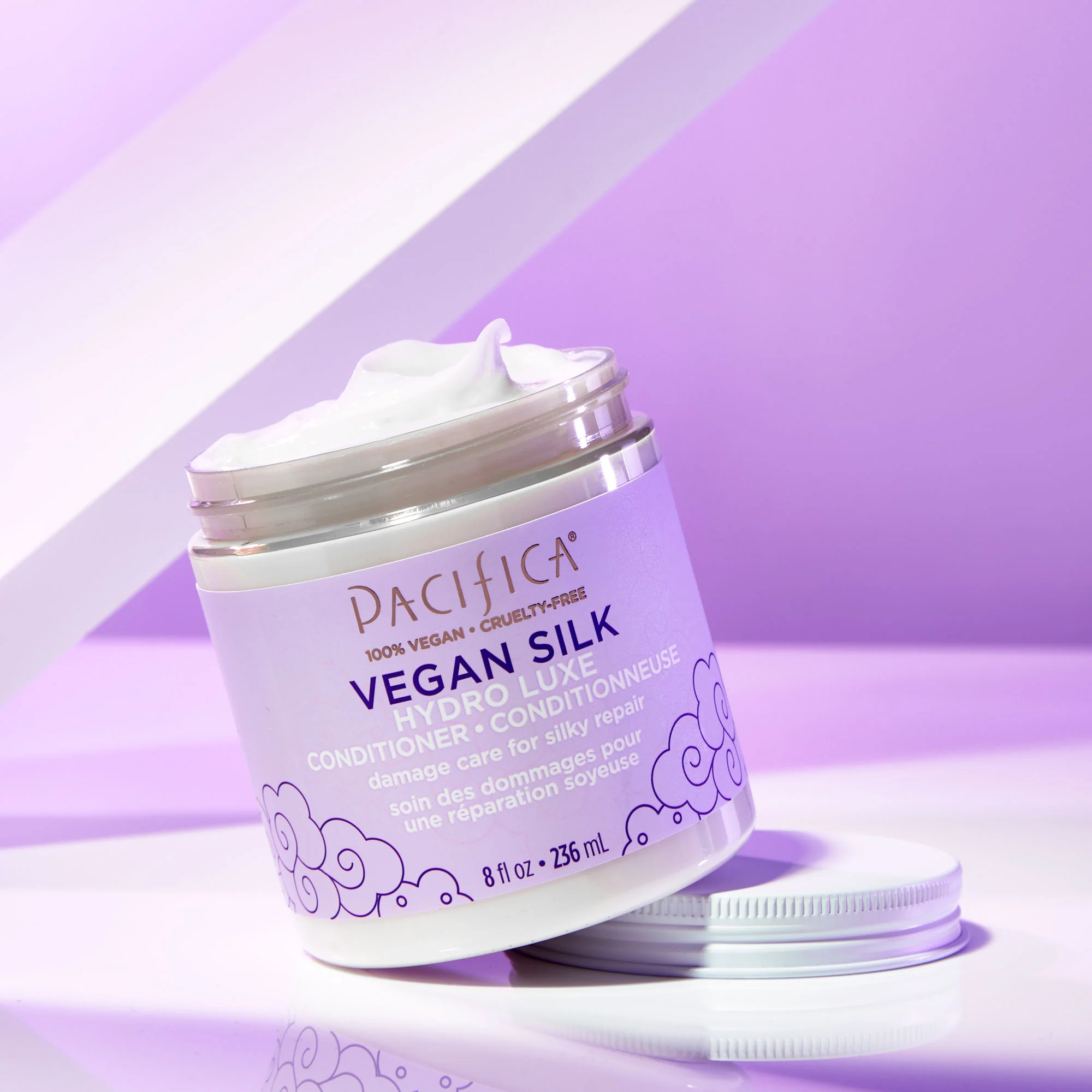 Vegan Silk Hydro Luxe Conditioner - Image 4
